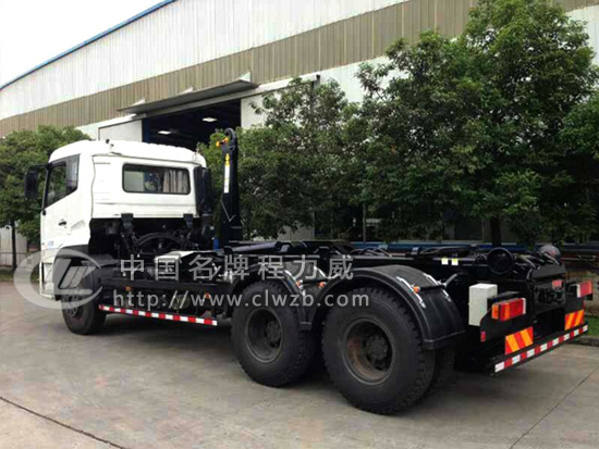 東風(fēng)天龍后雙橋16方鉤臂式垃圾車 東風(fēng)天龍后雙橋16方鉤臂式垃圾車