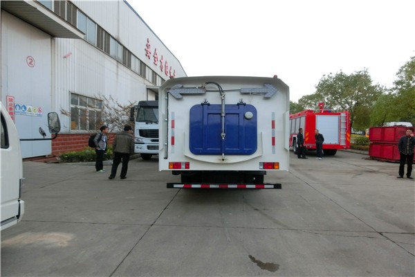 慶鈴五十鈴洗掃車