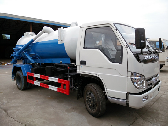 福田時代4方吸污車