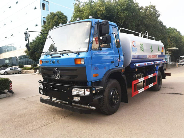 東風(fēng)145灑水車12方配置性能發(fā)車河北！