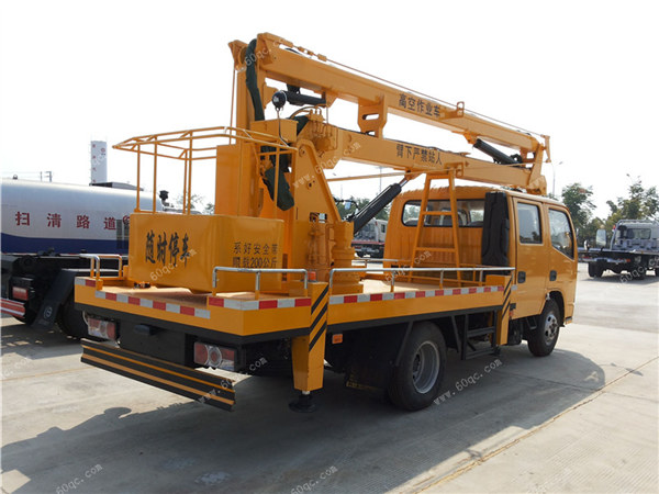 東風(fēng)多利卡D6高空作業(yè)車(chē) 東風(fēng)多利卡D6高空作業(yè)車(chē)