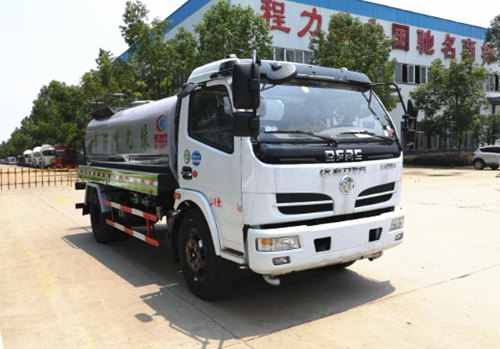 東風8.5噸灑水車
