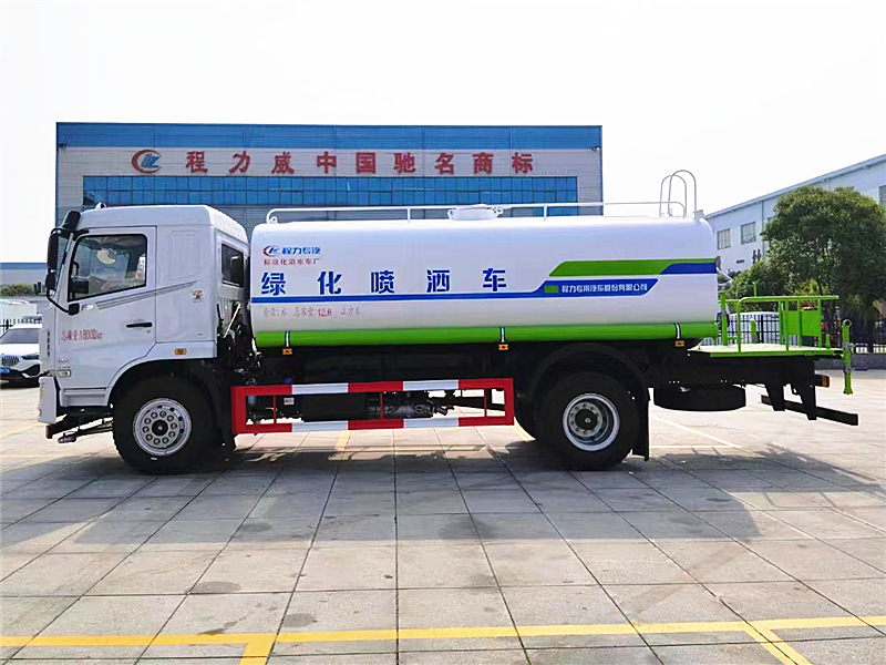 東風華神F5灑水車