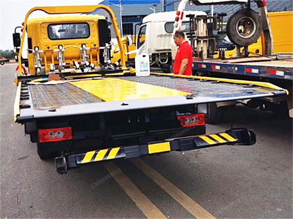 福田奧鈴速運一拖二藍(lán)牌清障車